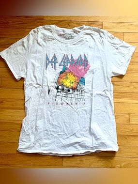 Def Leppard Pyromania (1983) Vintage Graphic T-shirt